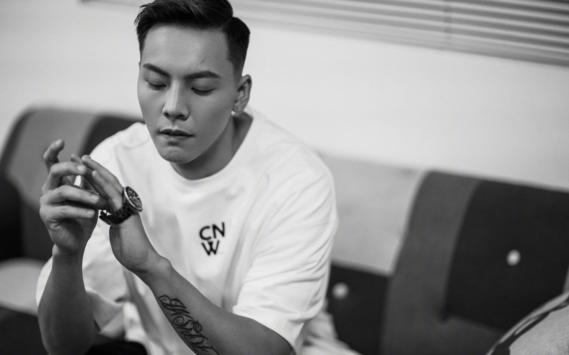 国际足球运动员积极参与环保公益活动,树立良好形象,足球公益项目简介