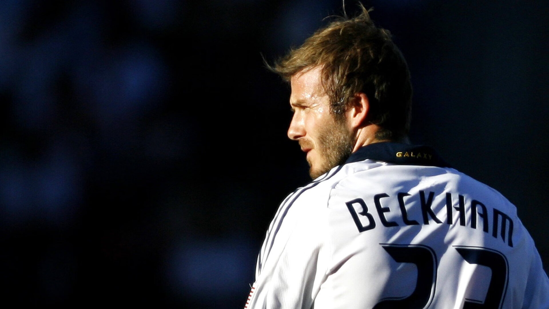 亚历克斯·格林伍德强悍的防守意识，助袋鼠队控制比赛节奏，格林伍德上赛季进球